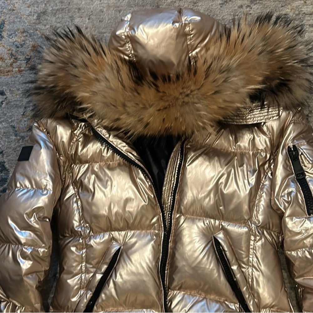 SAM. Women's Shiny Gold Puffer with Real Fur Hood - Picture 6 of 6